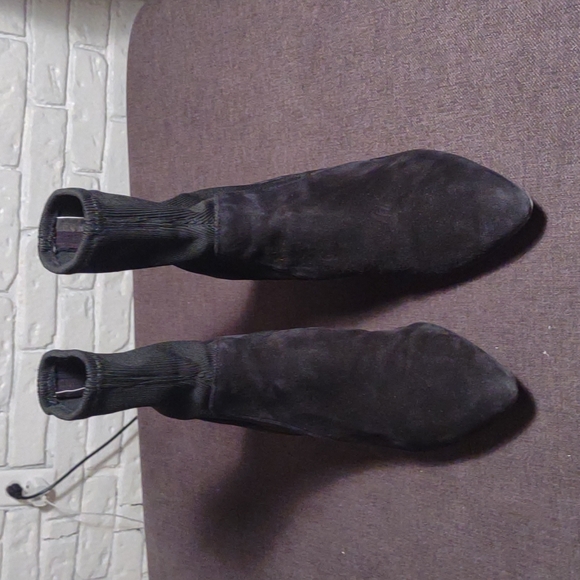 Naturalizer black suede ankle boots - Picture 5 of 5